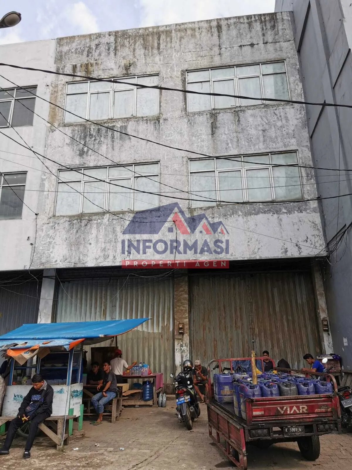 Komplex Pergudangan Pusat Bisnis Pluit, Gudang Gandeng