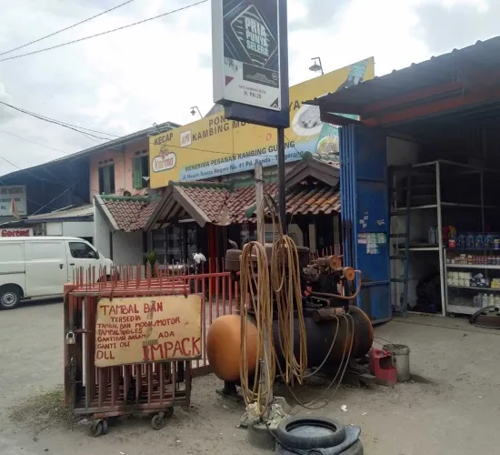 Dua Bidang Tanah berdampingan
