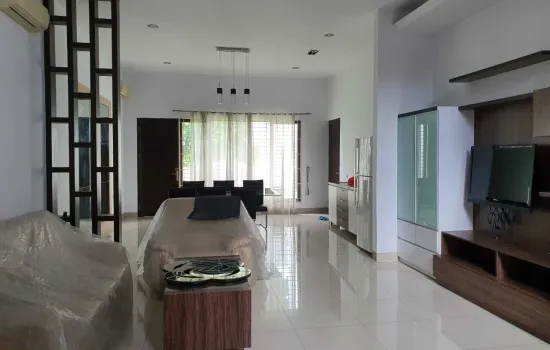 Disewakan Rumah Bagus Siap Huni Cluster Narada Alam Sutera