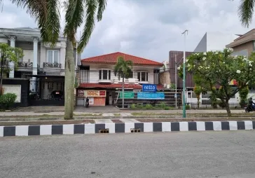 Rumah tua hitung tanah