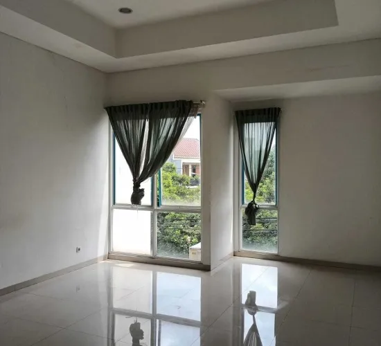 Rumah baru minimalis 2.5lt. 5kt.4km siap huni. Kondisi bagus