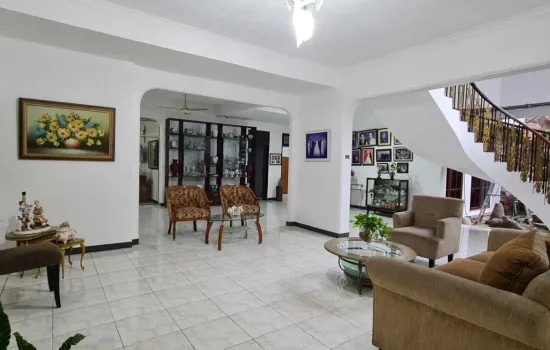 Rumah 6KT Rapi Terawat