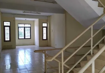 Dijual Ruko Strategis Siap Usaha Karawaci