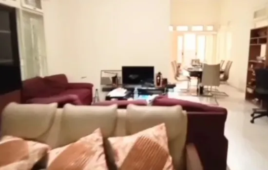 Dijual Rumah Strategis Siap Huni Tebet Jakarta Selatan