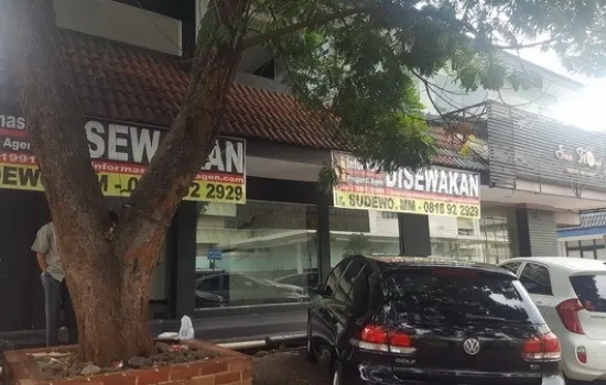 Dijual Ruko Bagus, Strategis Pondok Indah