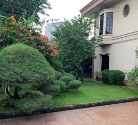 Dijual Rumah Mewah Bagus Kebon Jeruk Perjuangan
