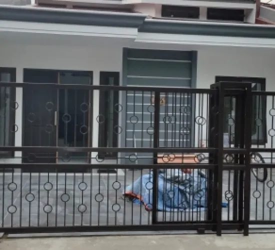 Dijual Rumah Renov Taman Alfa Indah Carpot 3 Mobil