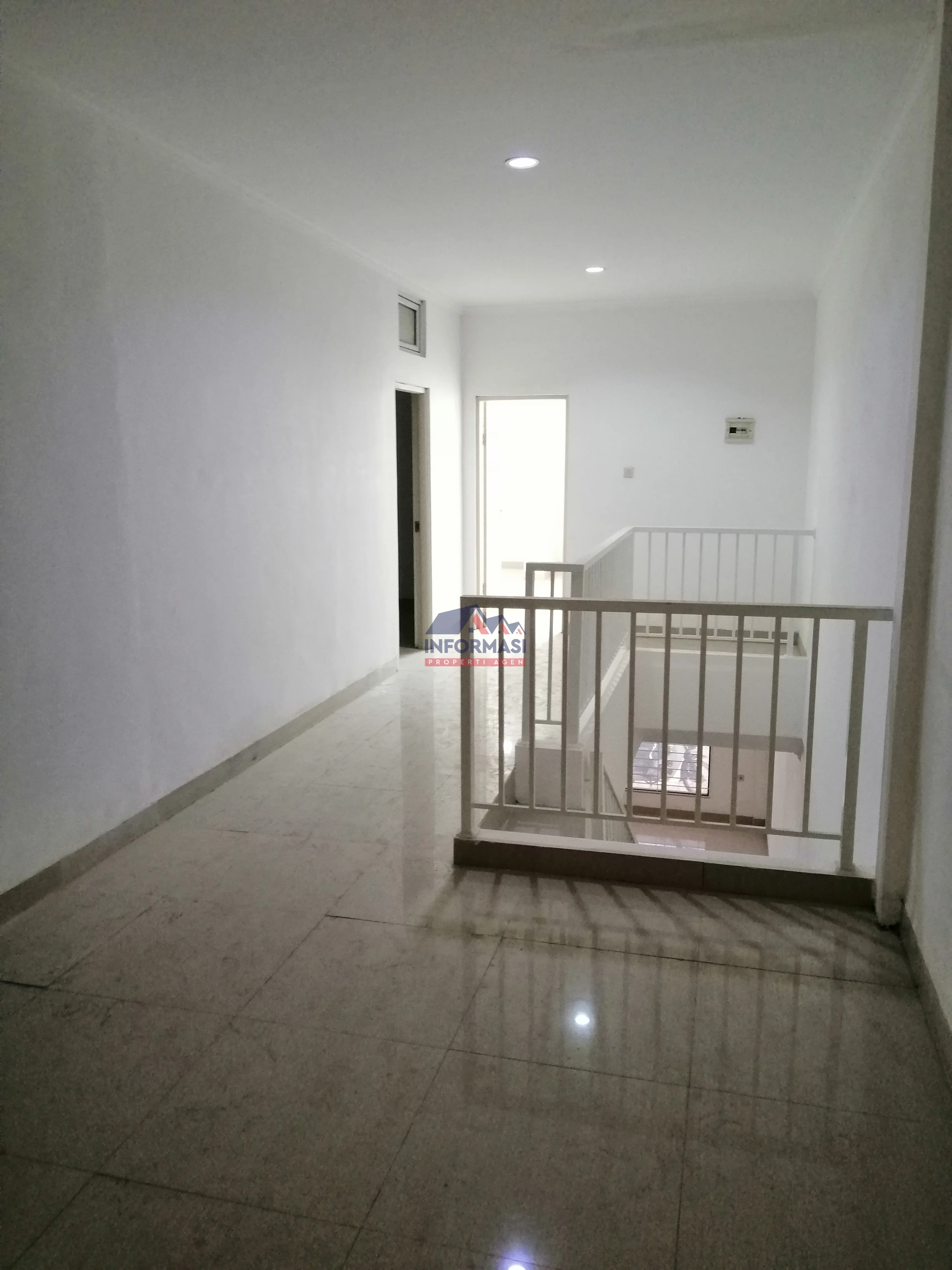 muara karang blok 9 lt 120m2