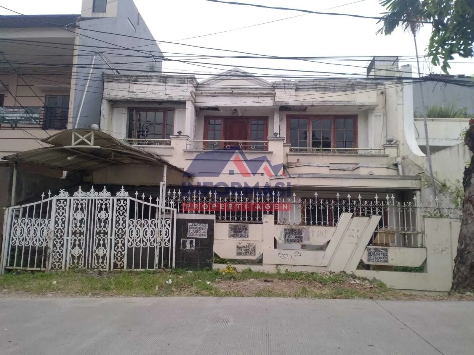 Dijual Rumah Teman Strategis Tomang, Jakarta Barat