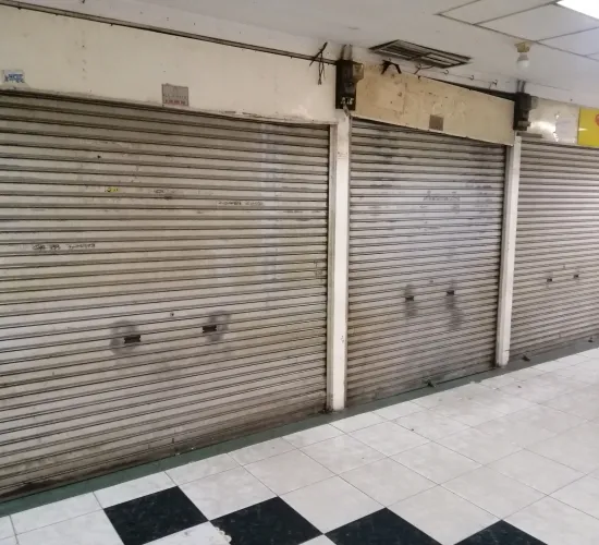 kios gandeng glodok jaya buliding