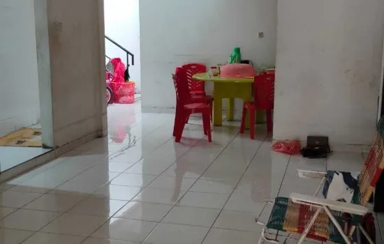 Rumah di Duta mas jakarta Barat