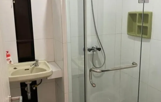 Dijual Rumah Renov Taman Alfa Indah Carpot 3 Mobil