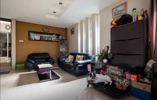 Hoek Minimalis Grand Puri Grisenda 3 Lt 5KT+1