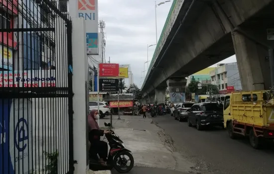 ruko gandeng ciledug raya strategis sekali