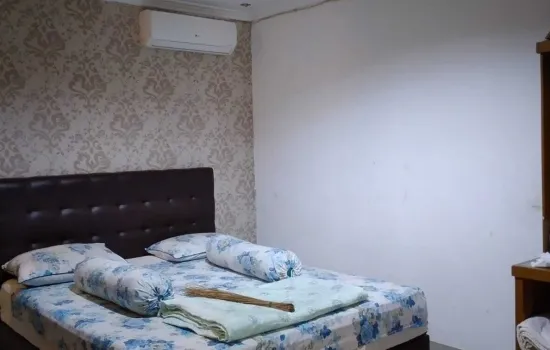 rumah gandeng di komp departemen cileduq , bisa beli satuan