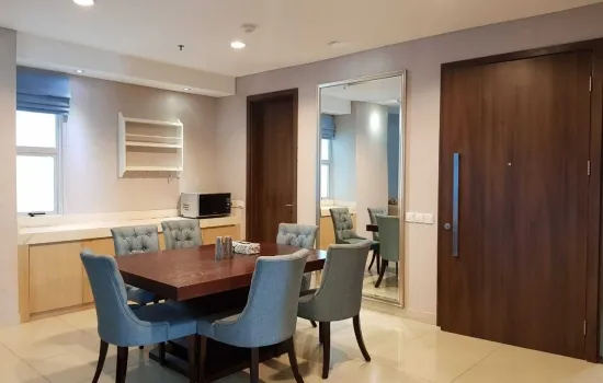 Apartemen Kemang Village.  Ritz.  204 m2. 3BR. Elegant.