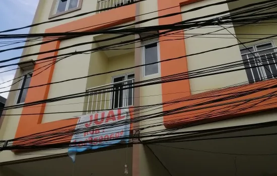 2 ruko baru jl latumenten 3 barat lt masing2 60m2 (4x15)