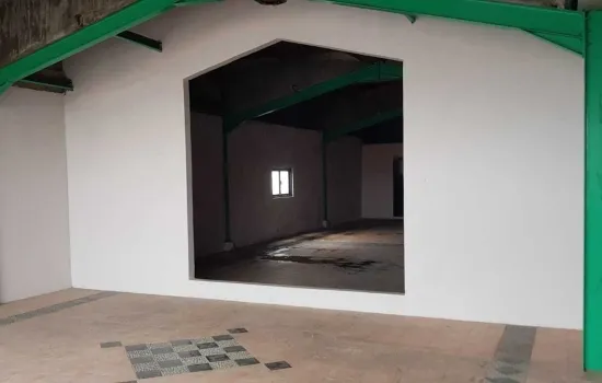 Rumah ex kantor /studio foto di Jl H Kelik Srengseng