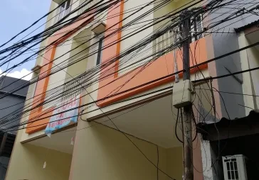 2 ruko baru jl latumenten 3 barat lt masing2 60m2 (4x15)