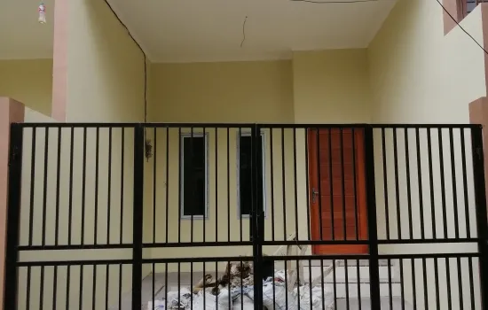 2 ruko baru jl latumenten 3 barat lt masing2 60m2 (4x15)