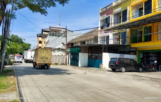 Disewakan ruko di Jelambar, Jakarta Barat.