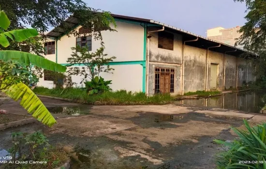 Dijual cepat lahan gudang tua di Kapuk Muara, Jakarta Utara.