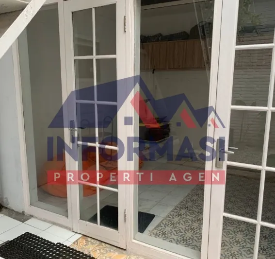 Dijual rumah strategis di tebet
