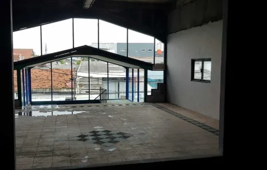 Rumah ex kantor /studio foto di Jl H Kelik Srengseng