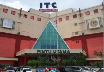 Kios di ITC Cempaka Mas, Jakarta. Lokasi bagus