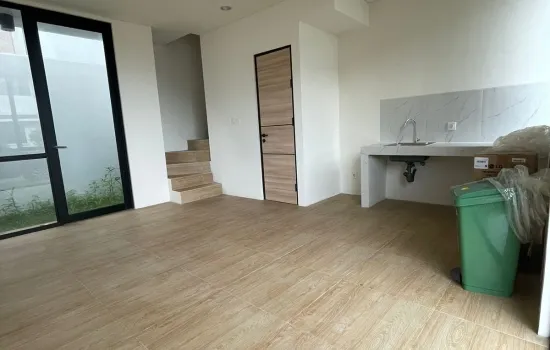 Disewakan Rumah Baru HO Cendana Parc Karawaci