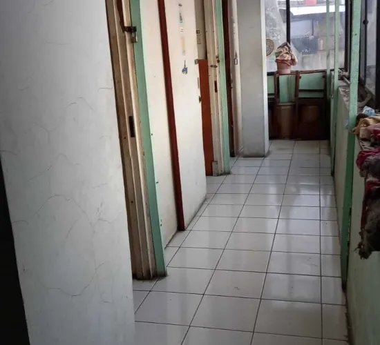 Dijual rumah di jl pembangunan 2 gajah mada jakarta pusat