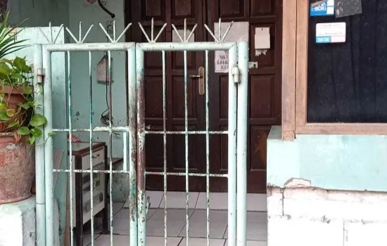 Dijual rumah di jl pembangunan 2 gajah mada jakarta pusat