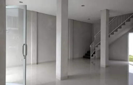 Dijual Ruko 2 Lantai Jl. Raya Cilangkap