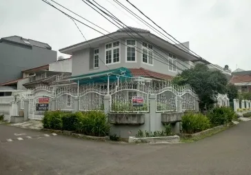 kedoya baru huk blok A LT 210m2 , furnished