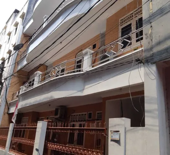 Rumah kos kos an , strategis , lokasi bagus , 35 kamar