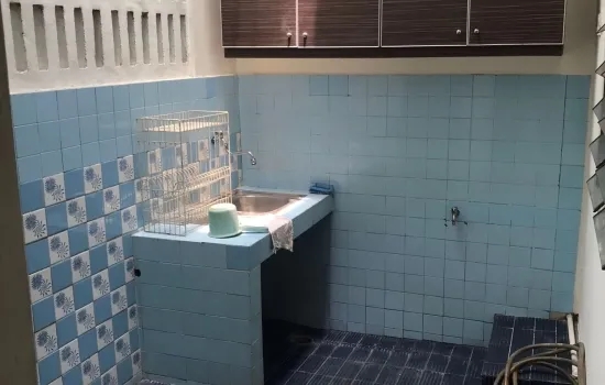 Rumah bagus siap huni 3 Kt ,2KM  lokasi strategis