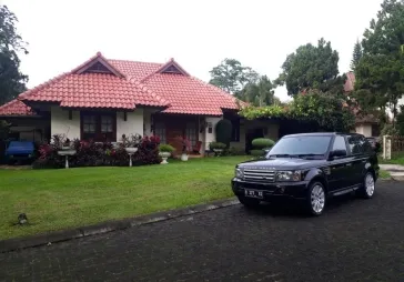 Rumah Villa. Rancamaya Estate. 565 m2. Asri.