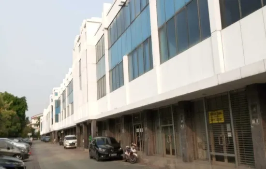 Rukan Grand Puri Niaga blok K6, lokasi Strategis
