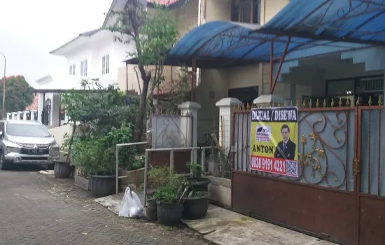 Disewakan Rumah Siap Huni Palem Semi Tangerang