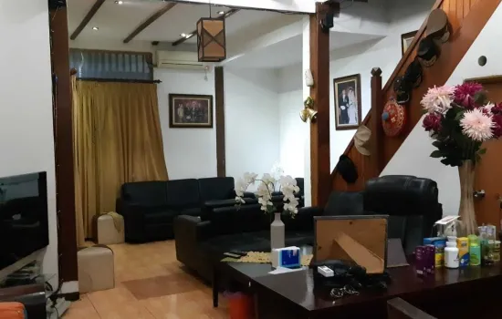 Rumah di Jakarta Selatan, Dijual cepat