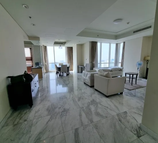The Peak Sudirman Apt Tower Renais 3 BR double private lift