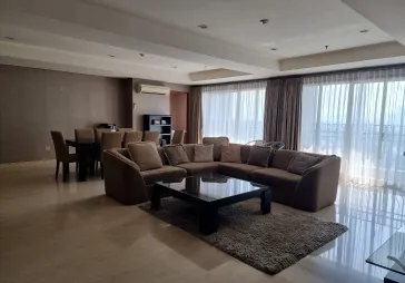 The Peak Sudirman Apt Tower Renais 3 BR double private lift