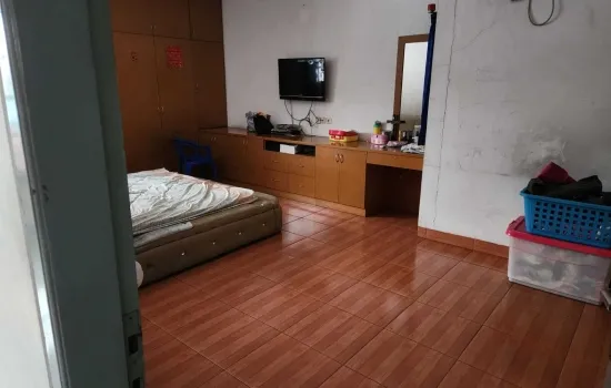 Ruko gandeng 3 lokasi bagus sekali