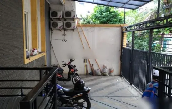Dijual Rumah kos di daerah Susilo Grogol, Jakarta Barat.
