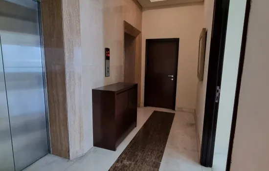 The Peak Sudirman Apt Tower Renais 3 BR double private lift