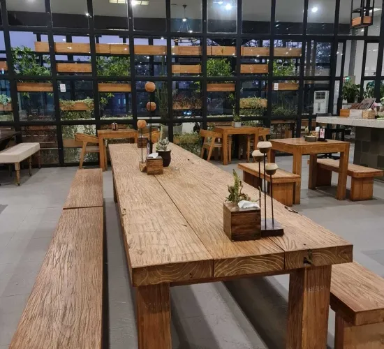 DIJUAL GEDUNG RESTO GAJAH MUNGKUR