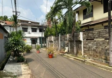 Dijual rumah di Perumahan kebon jeruk baru, Jakarta Barat