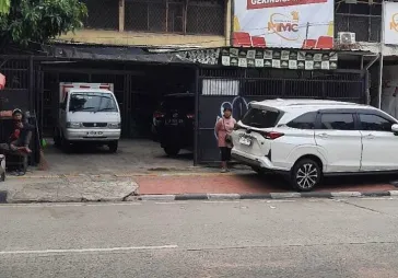 Ruko gandeng daerah gedong panjang pasar ikan