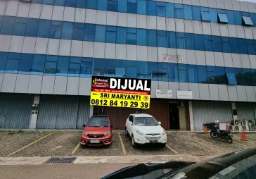 Ruko 4lt komp Kedoya Elok Plaza lokasi di jalan utama