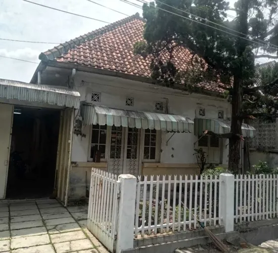 rumah lama bandung jl nangka, bandung